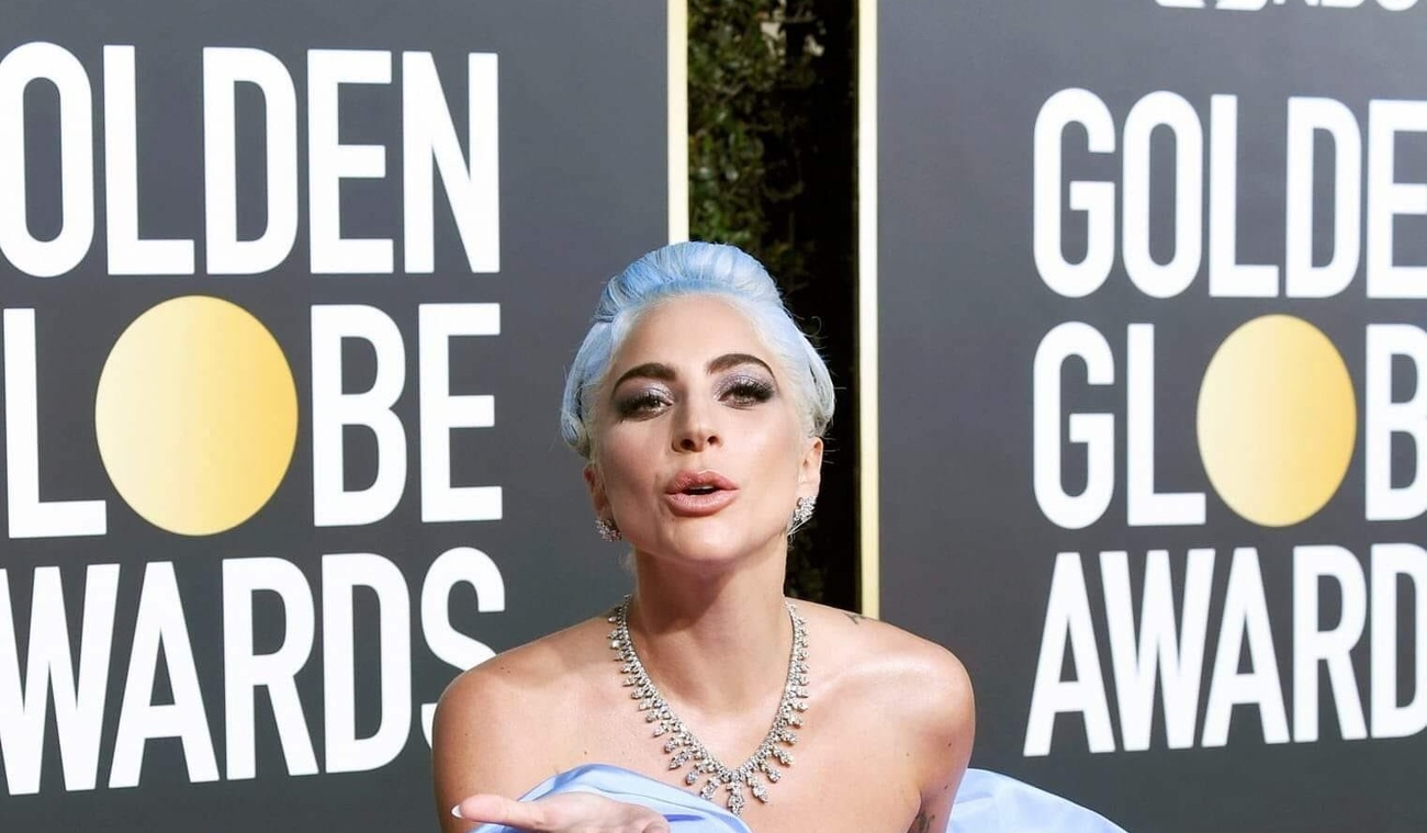 Les 15 plus belles robes des Golden Globes 2019