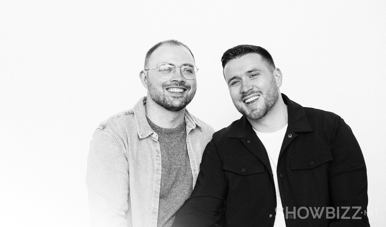 Première séance photo d'amoureux pour Alex et David